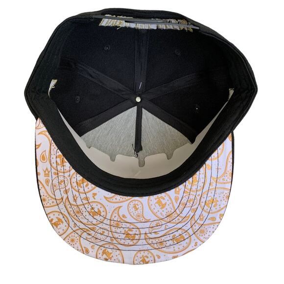 YRN Yung Rich Nation Black Migos Skull With Roses Snapback Hat NWT - Picture 5 of 5